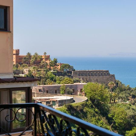 La Casa Del Golfo Leilighet Vico Equense Eksteriør bilde